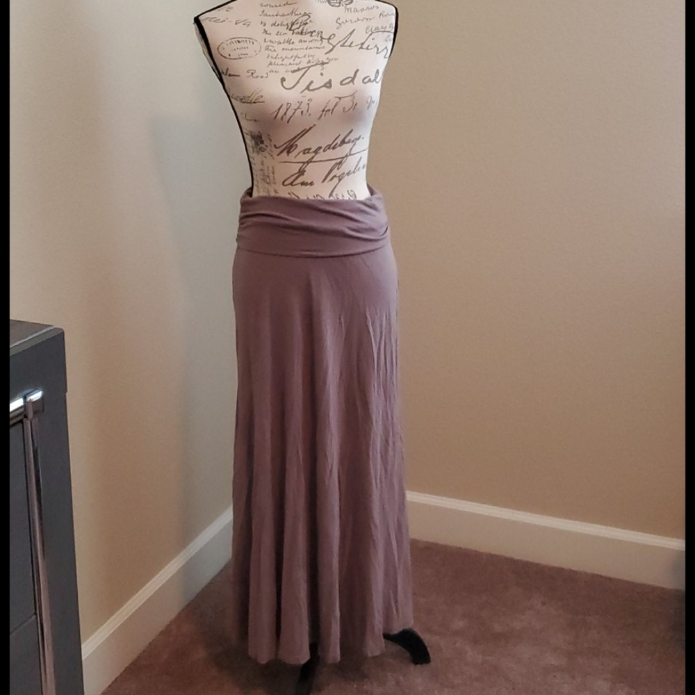 Massimo maxi skirt. Grey Xs